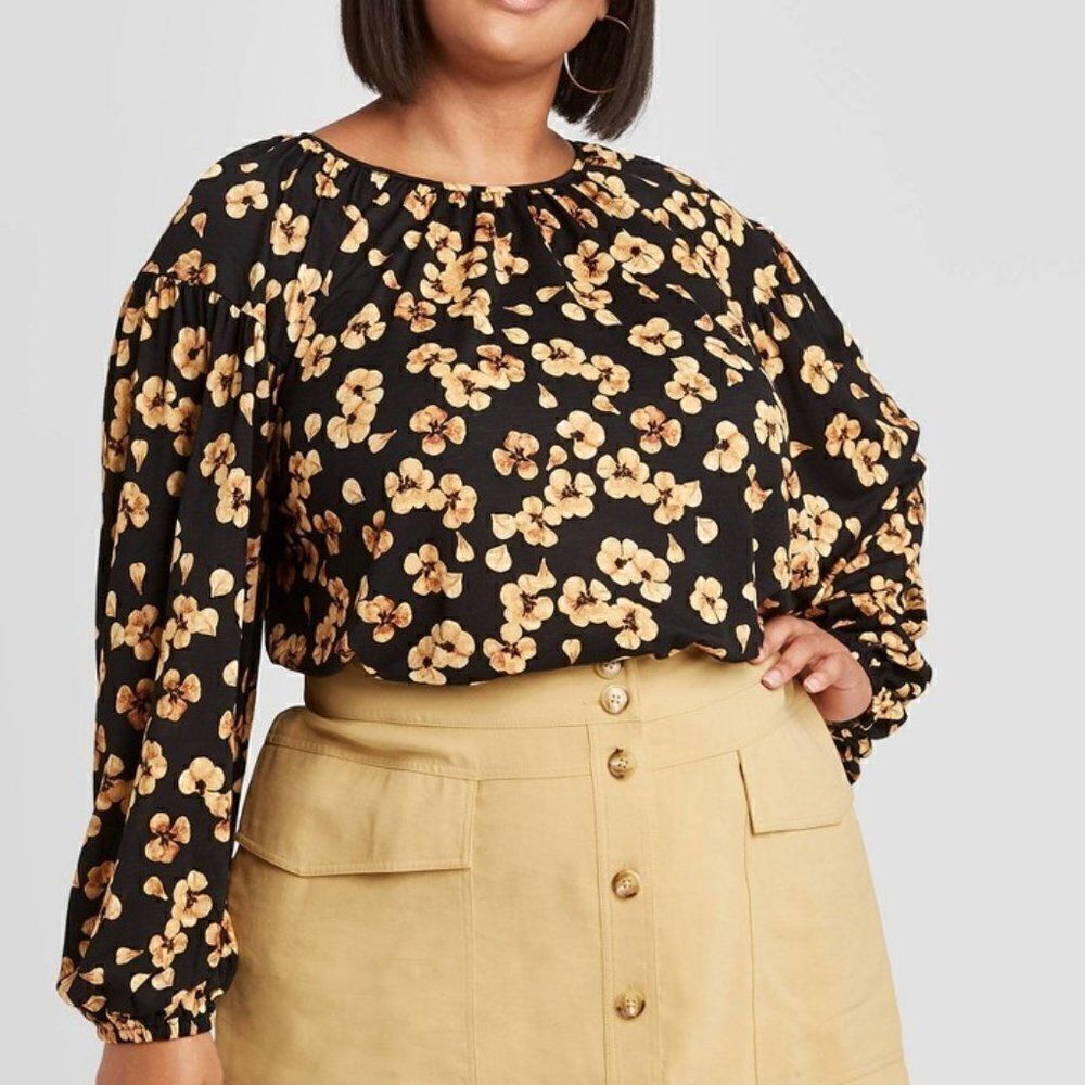 ‎Women's Plus Size Floral Print Long Sleeve Knit Bl